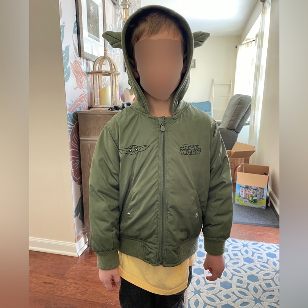 Gap Star Wars Baby Yoda bomber jacket 5T